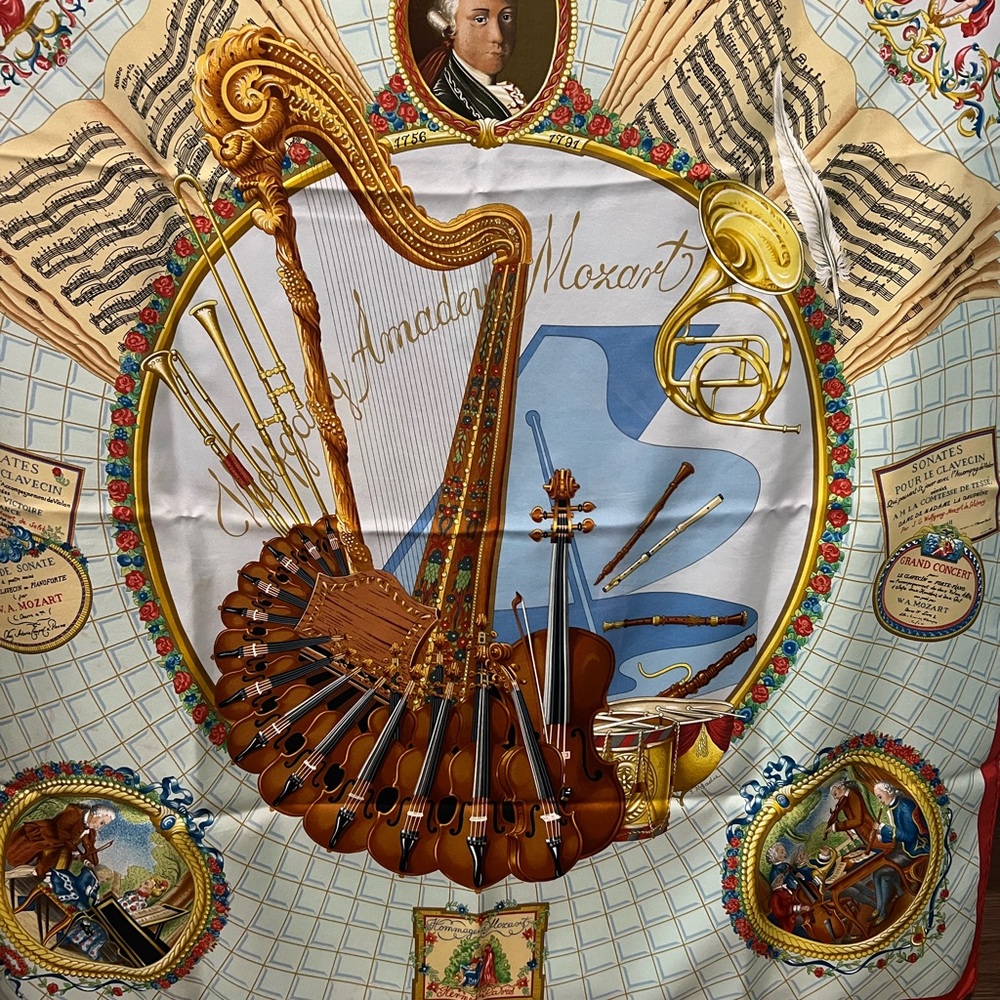 Hermes Wolfgang Amadeus Mozart scarf